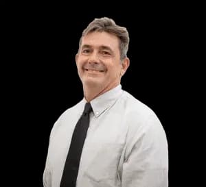 Tim Vandepool tong hieu truong Head of school 300x273