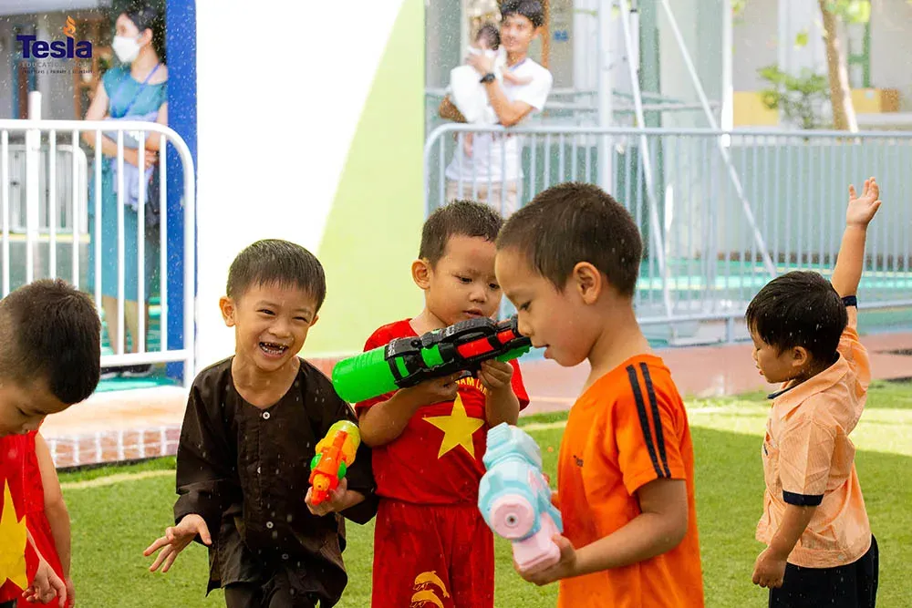 trai he mam non tesla ngay hoi quoc te 8