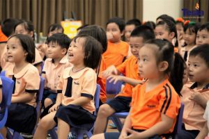 3R 3 768x512 1 300x200