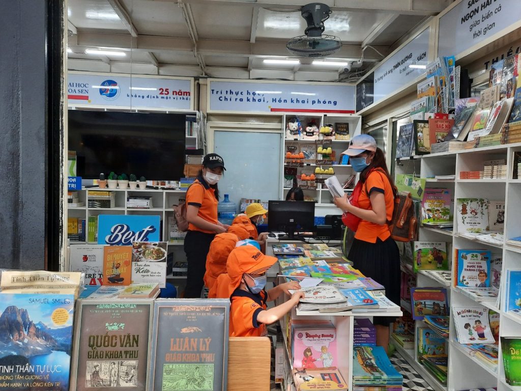 hinh be Son Le Thi Hong 1024x768 1