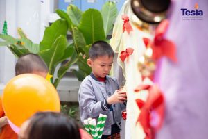 teslawintercamp 1 scaled 1024x683 1 300x200