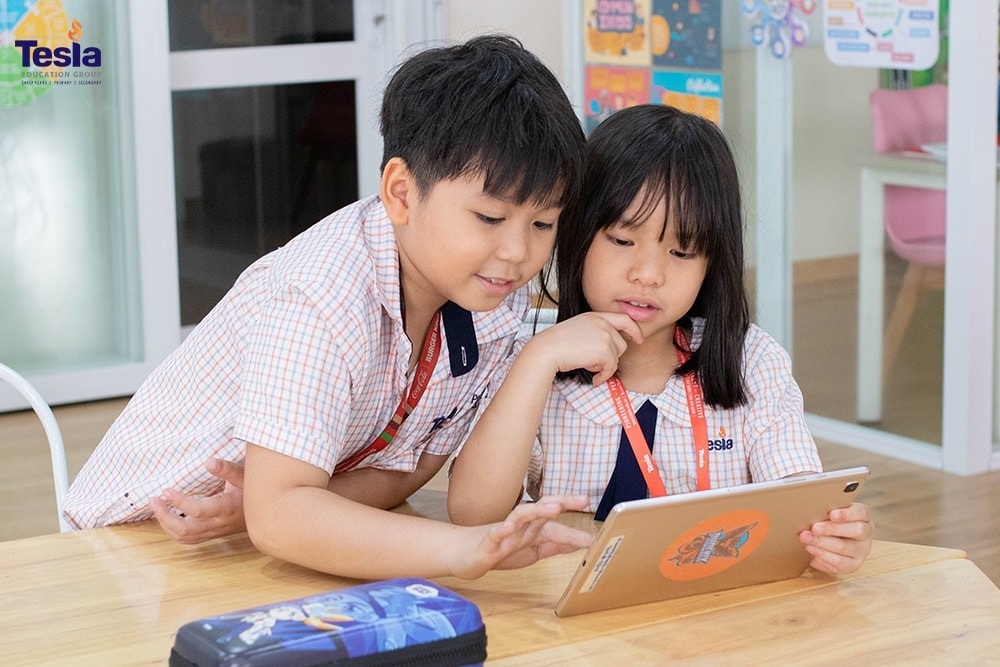 truong quoc te tesla cong nghe ICT 2