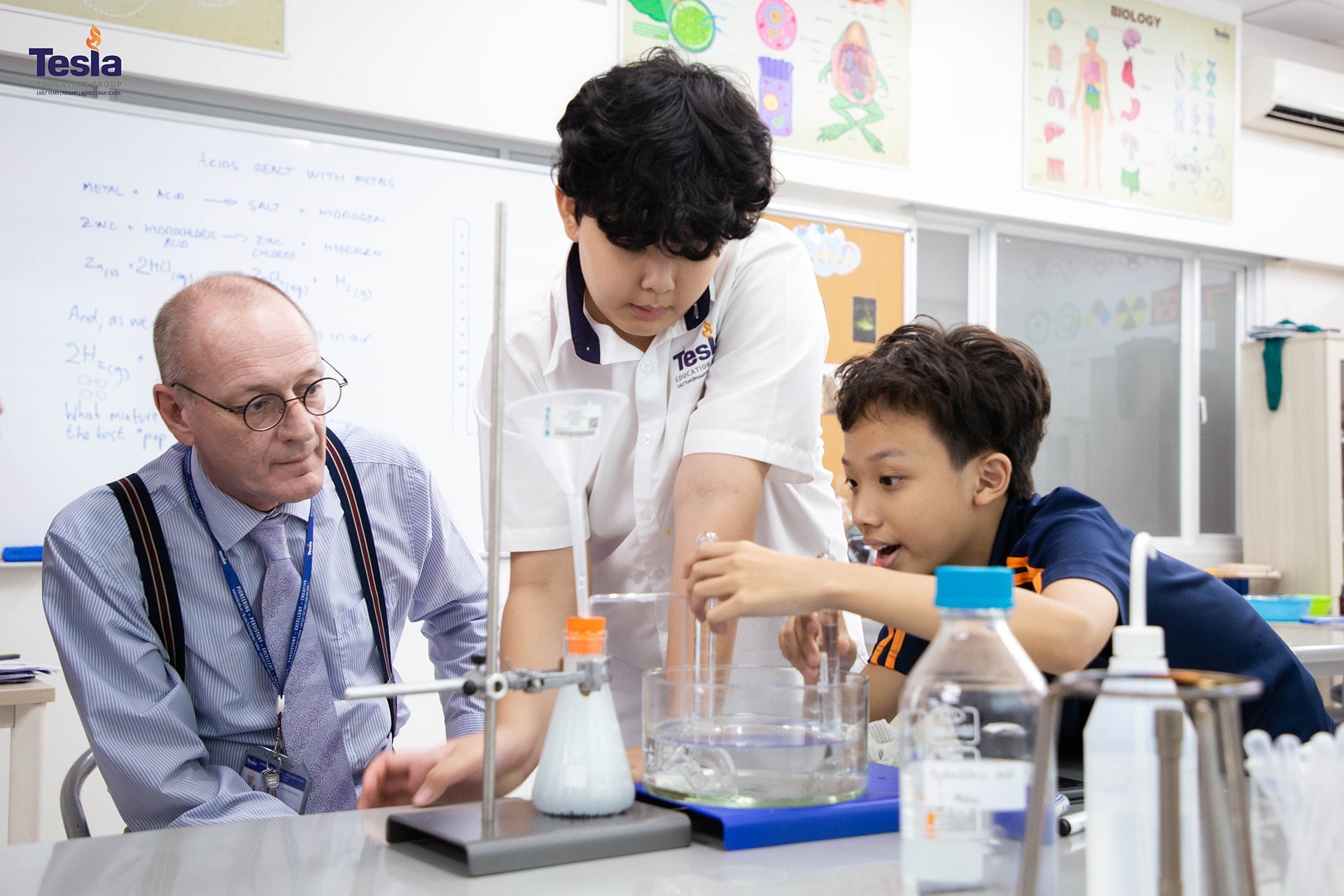 Truong-Quoc-te-Tesla-trung-hoc-IBMYP.jpg