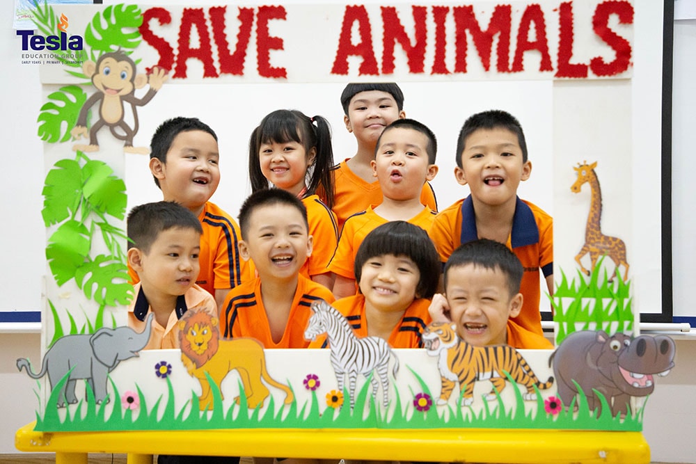 save-animals-KG-tesla-school-3.jpg