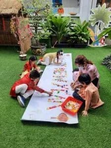 Tet EYs 225x300