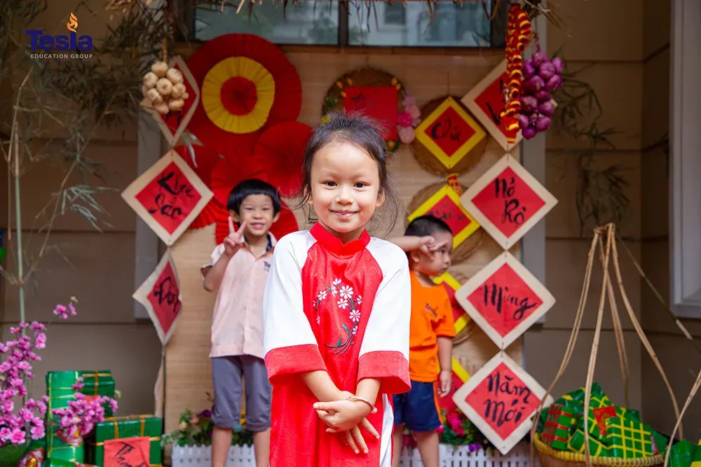 truong-mam-non-quoc-te-tesla-phu-nhuan-tet-fair-2023-2.jpg