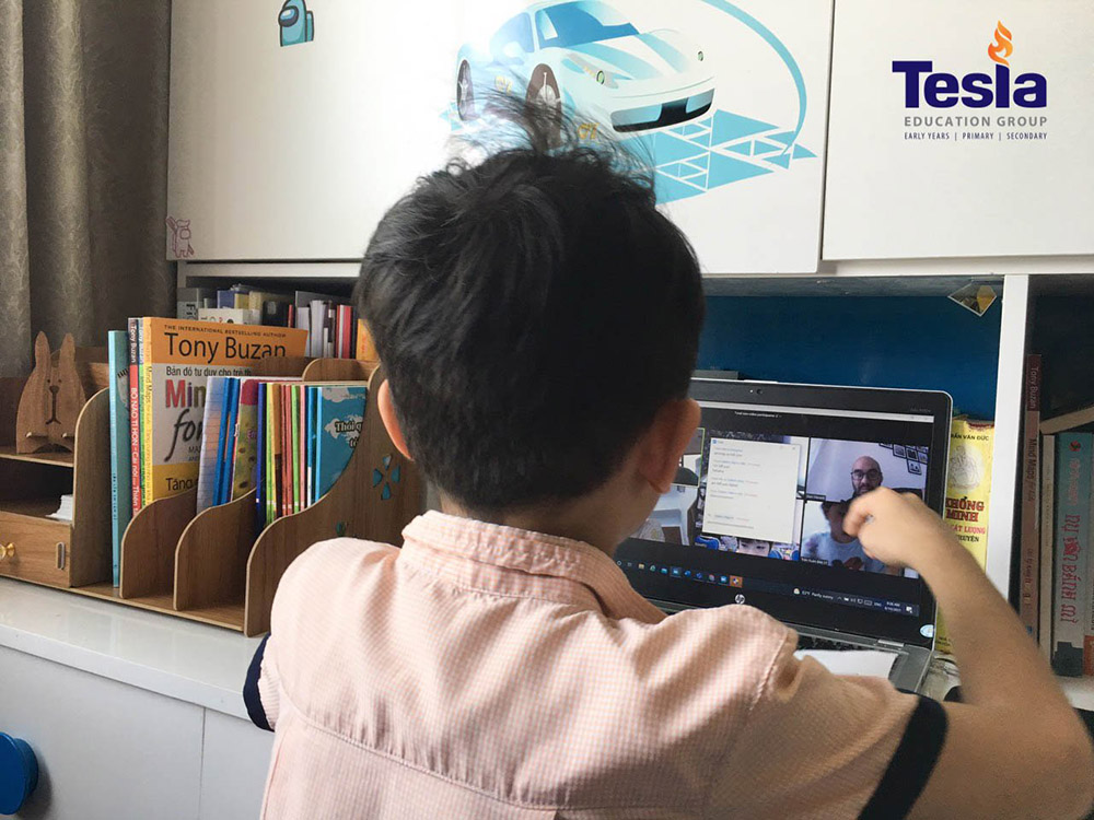 kỹ năng tự học trường Tesla