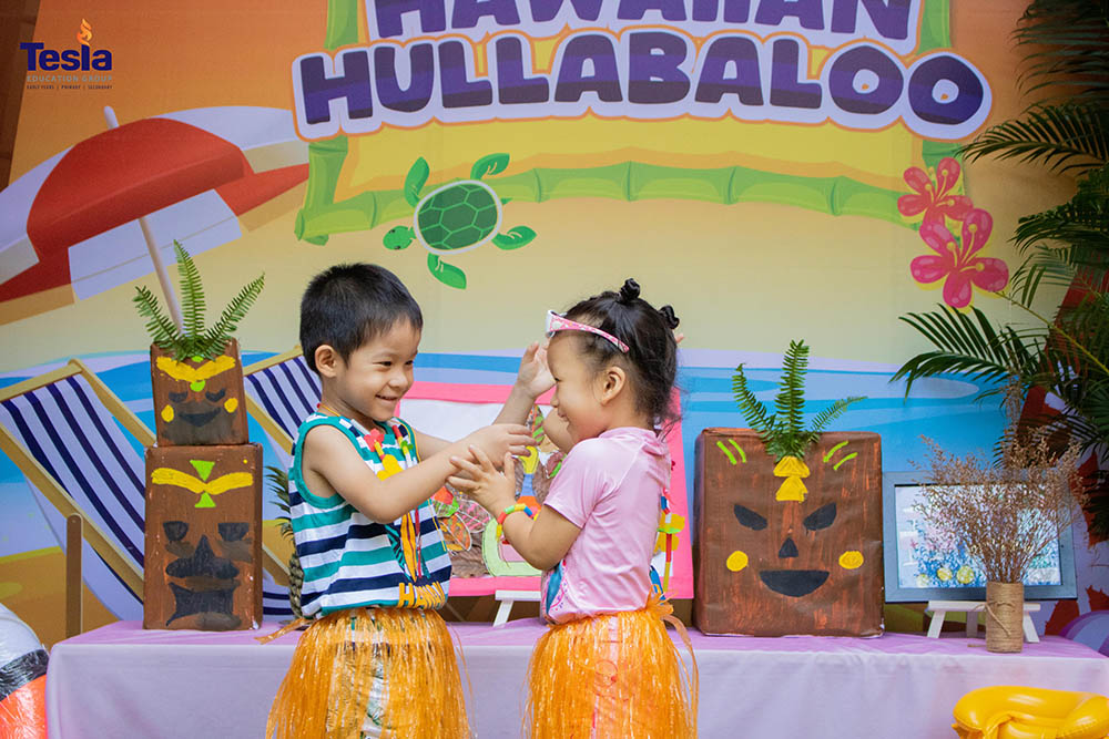 Brilliant Hawaiian Hullabaloo at Tesla Early Years Education